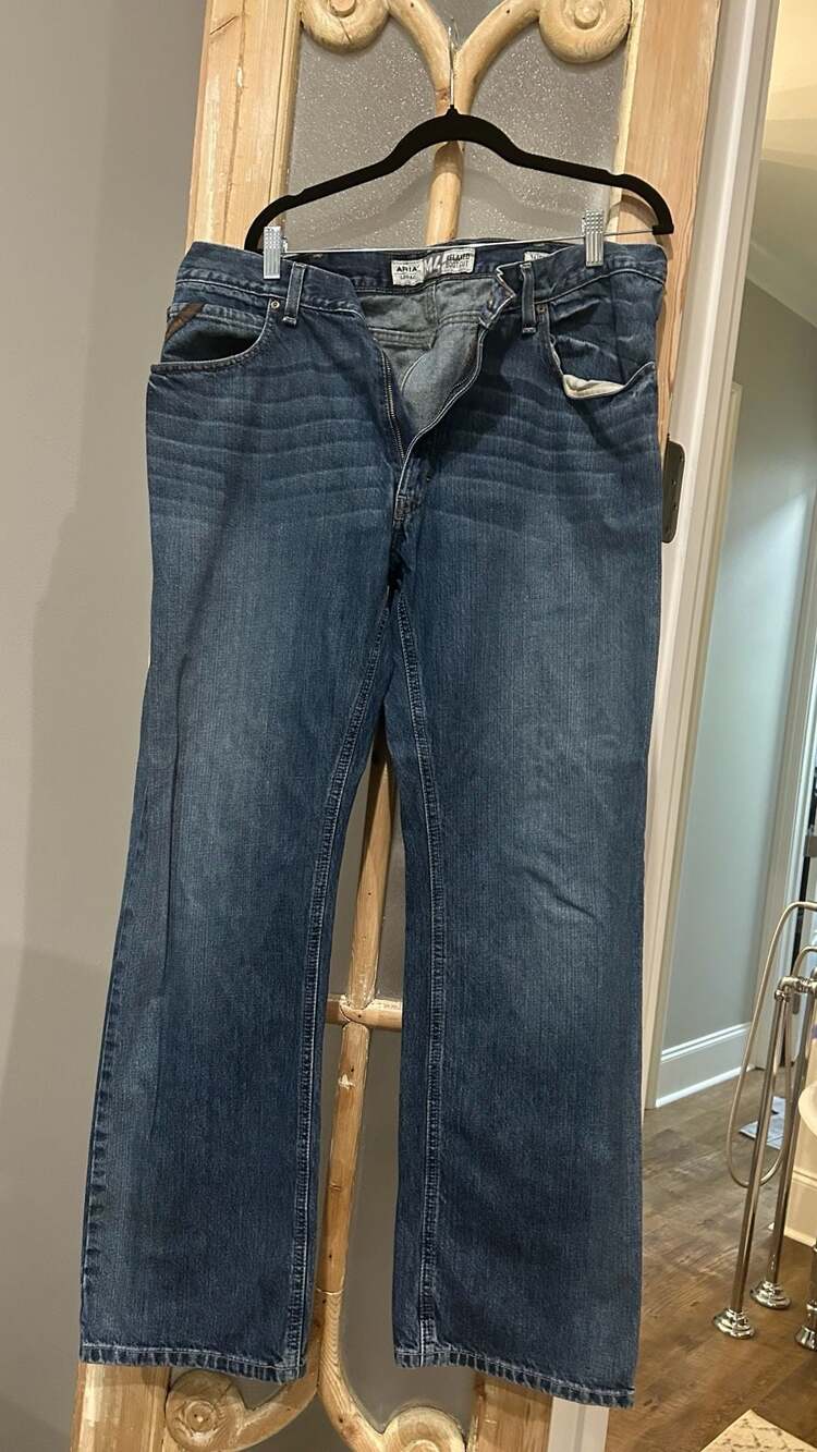 Ariat M4 Legacy Relaxed Boot Cut Jeans Mens 36x32 Blue Denim